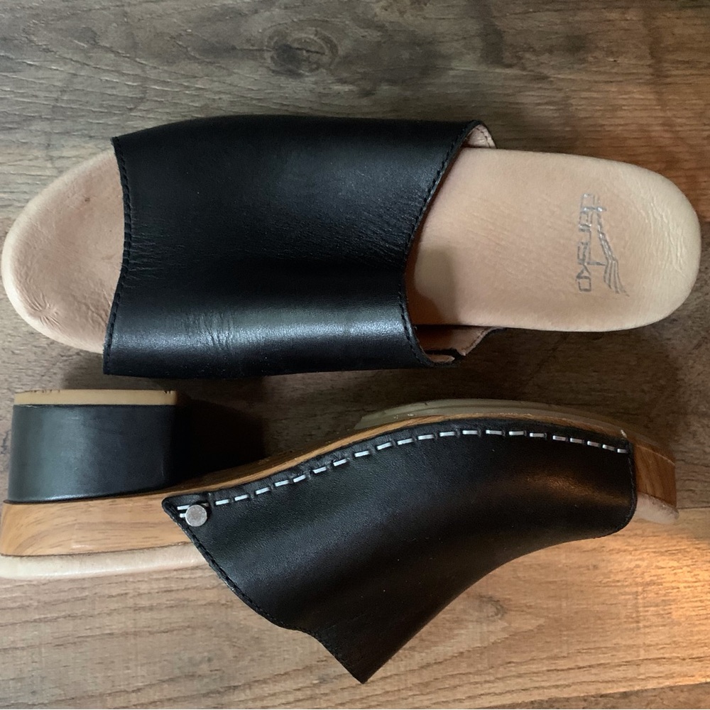 Black Dansko Heeled Open Toe Mules